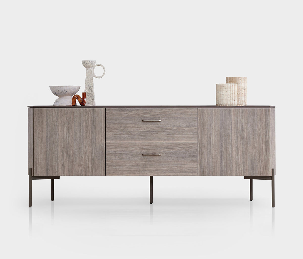 Varena Dressoir van Enza Home