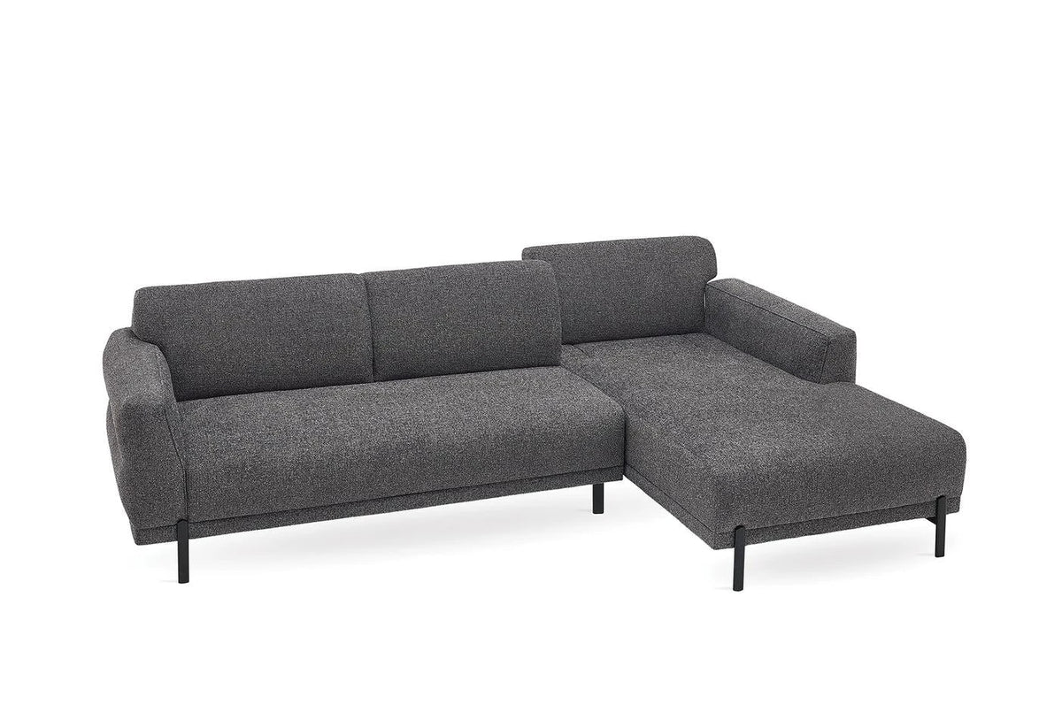Terra hoekbank in antraciet van opzij met de chaise longue rechts en zwarte poten