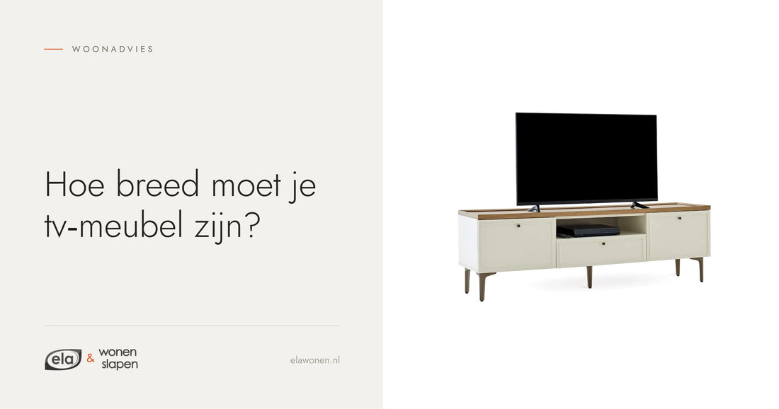 Licht Marsana tv-meubel op hoge poten met een breedbeeld-tv erop