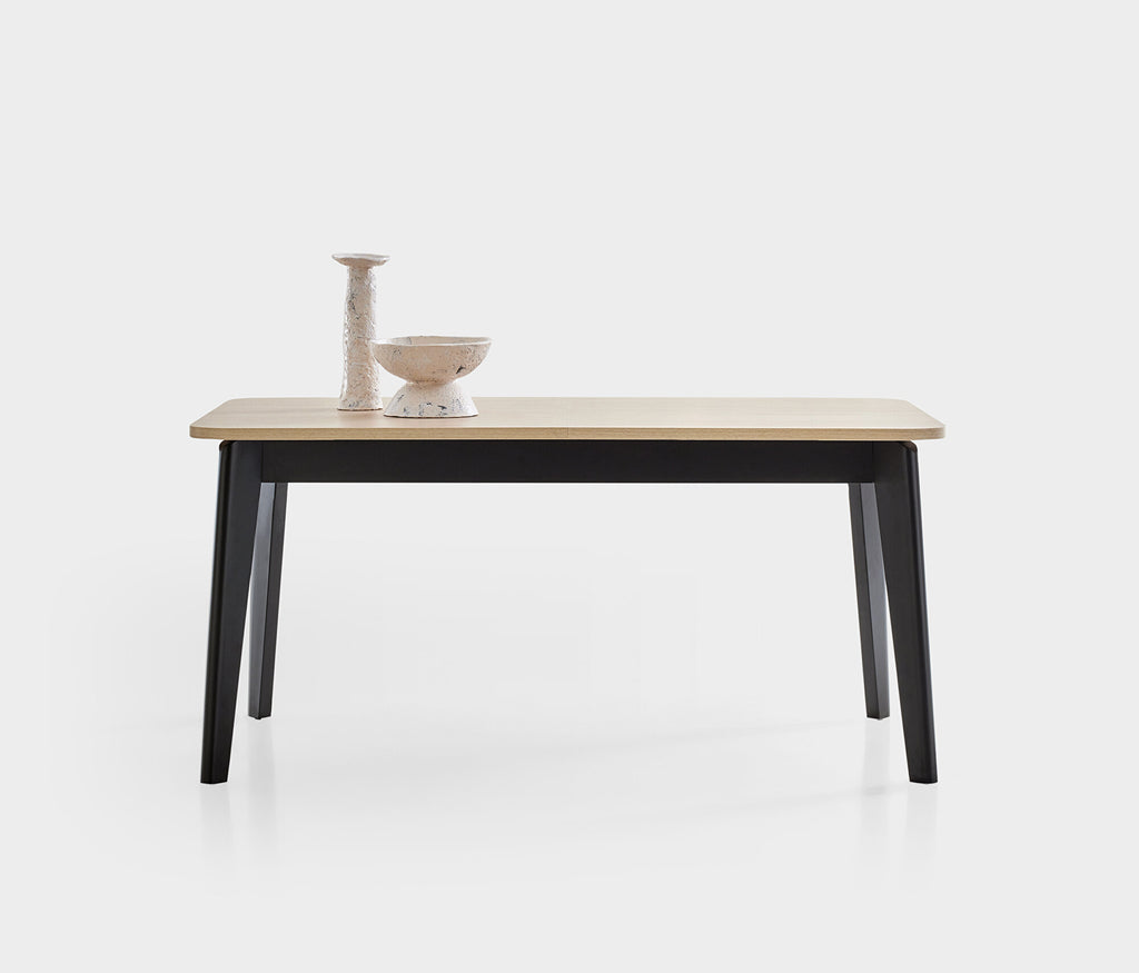 Terra Uitschuifbare Eettafel - Houten Poot van Enza Home