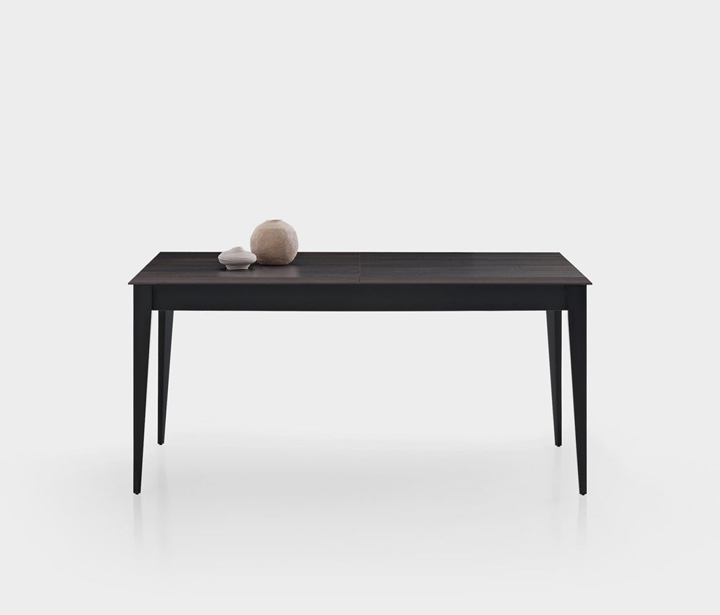 Parma Uitschuifbare Eettafel met Houten Poot van Enza Home, donker notenhout