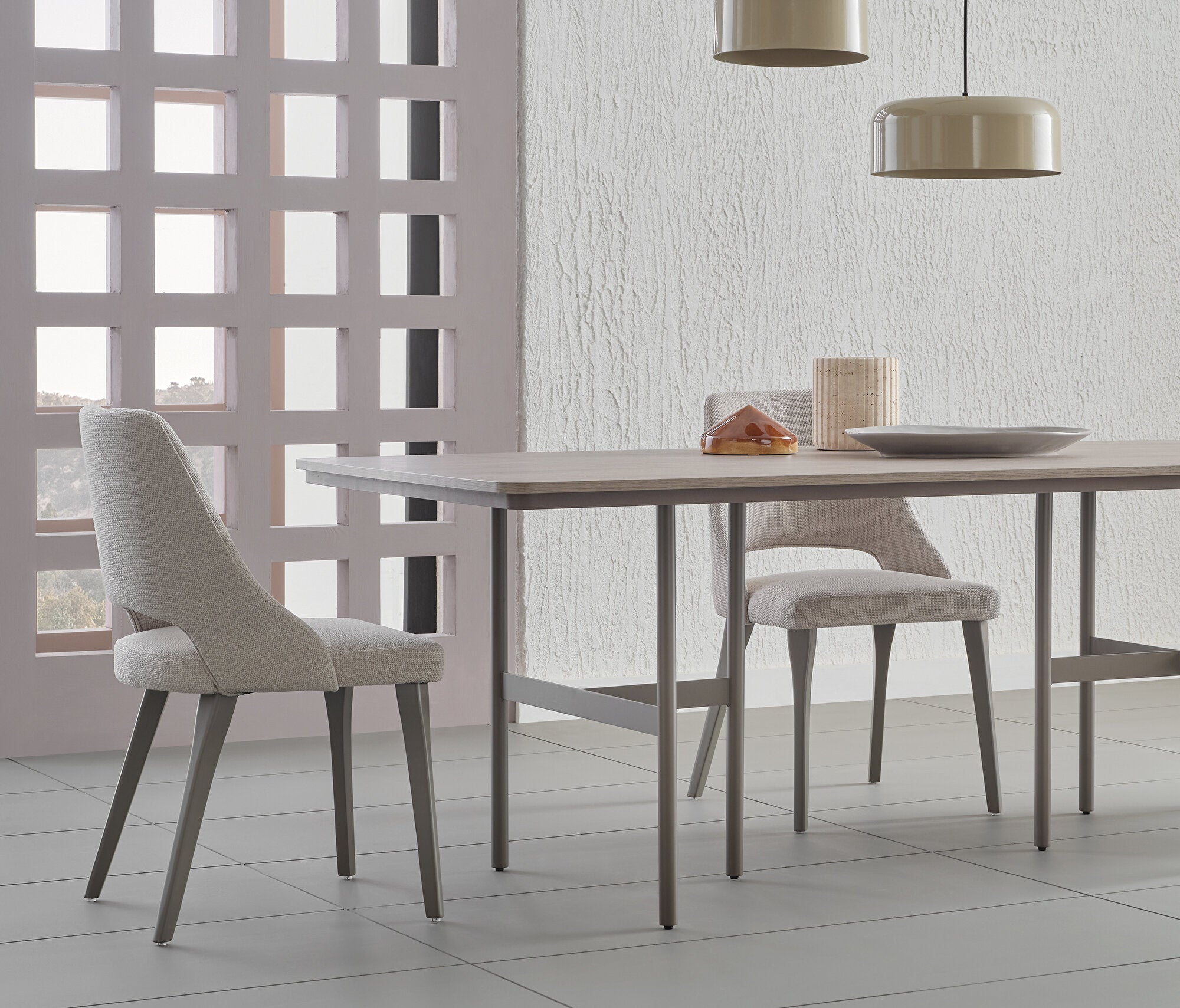 Varena Vaste Eettafel met Metalen Poot, afbeelding 4