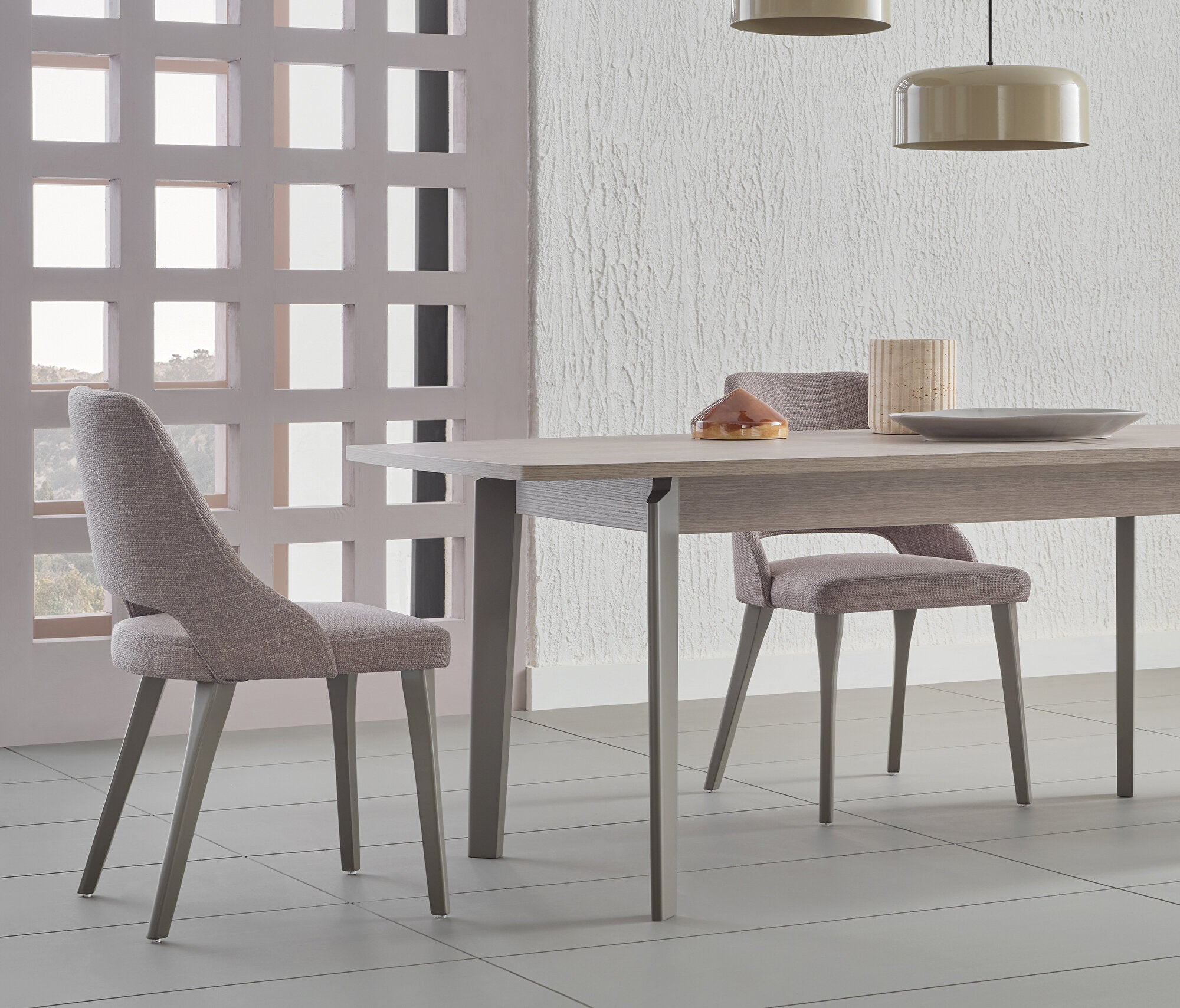 Varena Uitschuifbare Eettafel met Houten Poot, afbeelding 4