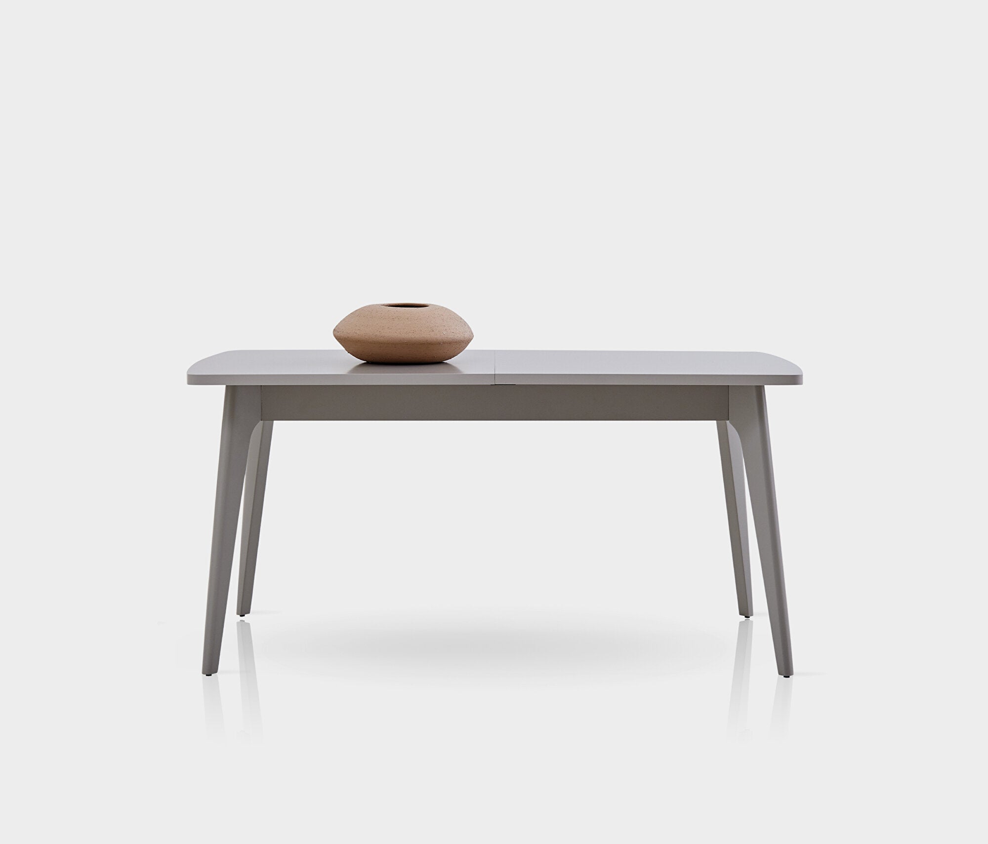 Hera Uitschuifbare Eettafel met Houten Poot van Enza Home