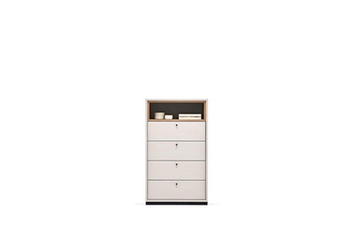 Loreto hoge comode van Enza Home in cremekleur met vier lades en een open bovenvak