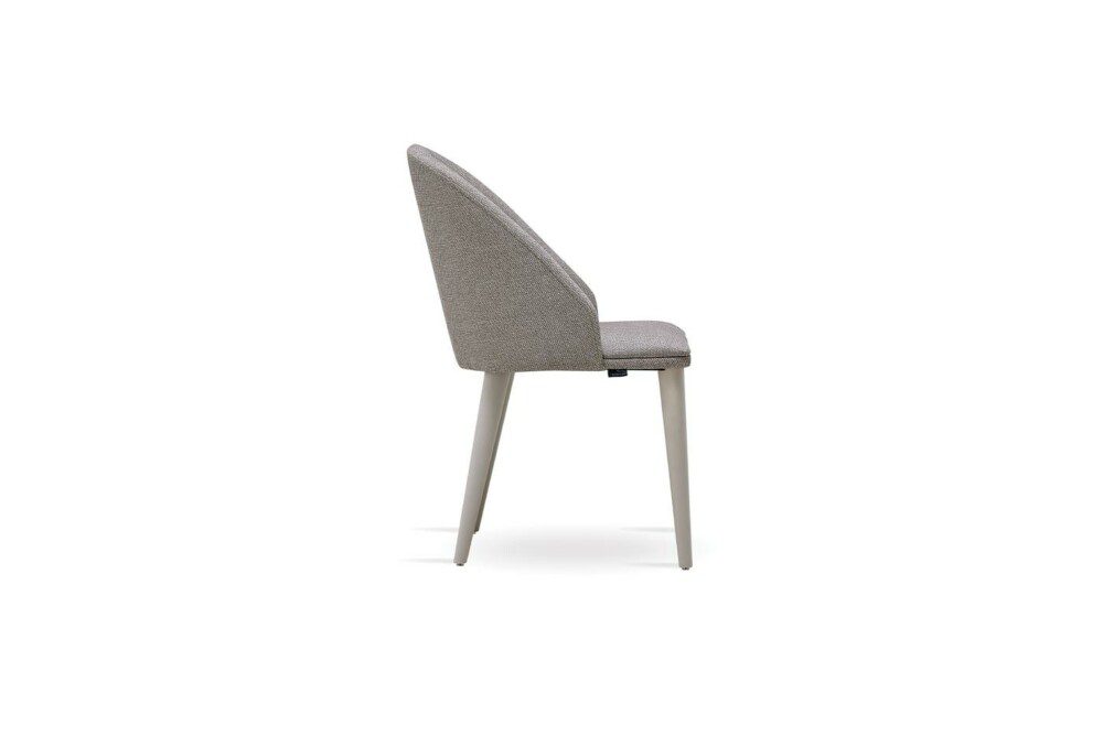 basel-stoel-met-arm-design